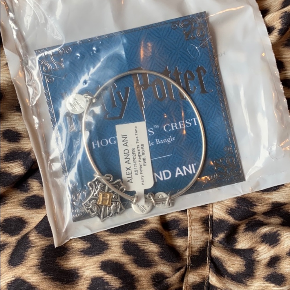 NWT Alex And Ani Harry Potter Bracelet